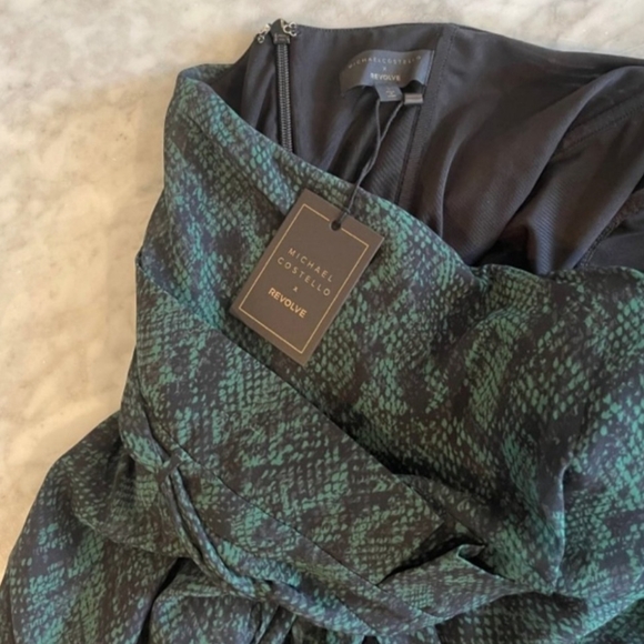 NWT MIchael Costello Gwendolyn jumpsuit. - Picture 4 of 8